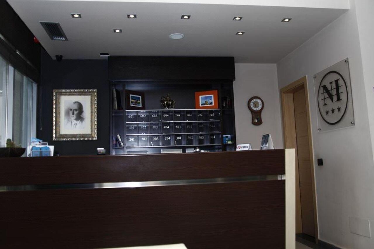 Hotel Nais Beach Дуррес Экстерьер фото